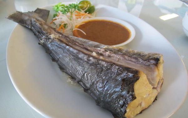 Ketagihan Gurih Nikmat Ekor Ikan Tenggiri Khas Bangka