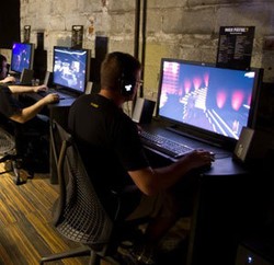 Memainkan Game PS4 & Xbox One di PC? Bisa Saja! 