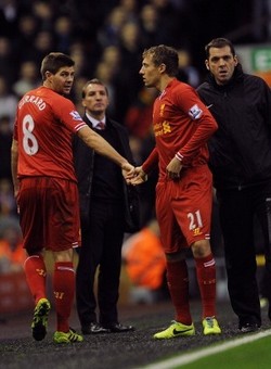 Gerrard Cedera, Rodgers Dukung Lucas-Allen