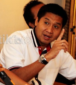 PDIP: Tidak Benar Presiden Terganjal DPR dan Kepala Daerah