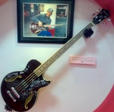 KPK: Gitar Bass Metallica Dianggap Gratifikasi, Kita Ingin Selamatkan Jokowi