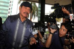 TB Silalahi Serahkan BAP Ketua DPC Penerima Duit Anas ke KPK