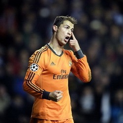 Ronaldo Pecahkan Rekor Jumlah Gol di Fase Grup