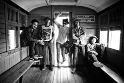 Setelah 10 Tahun Berdiri, DJenks Akhirnya Rilis Album Perdana