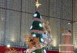 Warna-warni Orchard Road Jelang Natal