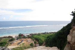 Tebing Eksotis di Pantai Pandawa, Bali
