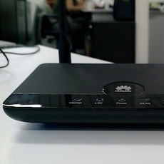 Huawei WS330, Router Cerdas nan Ringkas