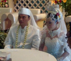 Momen 11-12-13, Empat Pasangan Menikah di KUA Coblong Bandung