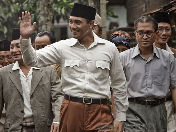 Foto-foto Adegan Film Soekarno: Indonesia Merdeka
