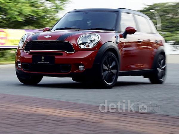 Test Drive MINI Cooper S Countryman