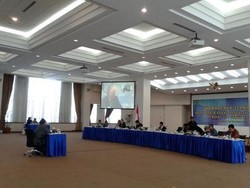 Cara Ahmad Muliadi Bentengi Diri: Tolak Kasus Pidana dan Pasang Gelar Haji