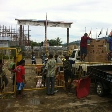 Melihat Transaksi Lompat Pagar di Batas RI-PNG