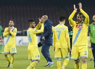 Napoli Seharusnya Lolos ke Babak 16 Besar
