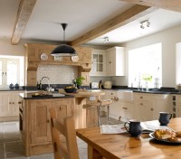 Atap Lebih Tinggi Bikin Dapur Menarik