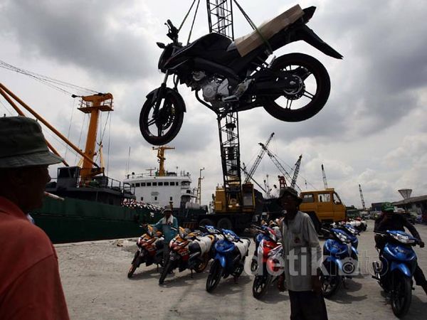 Penjualan Sepeda Motor Melambat