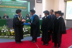 Ultah ke-38, Balitbang Kemenkes Dapat 3 Profesor Riset Baru