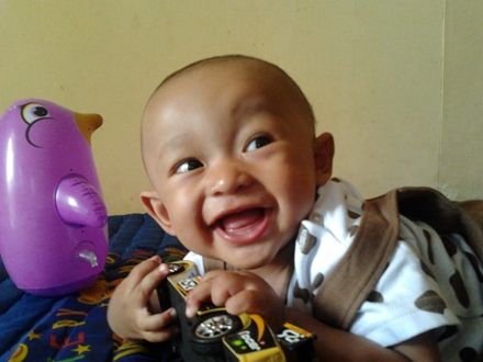 Ashraf Rahmat Praditya, 8 Bulan, Lelaki