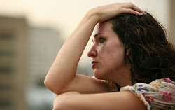 Sedang Galau dan Sedih? Hindari Konsumsi Fast Food dan Minuman Soda