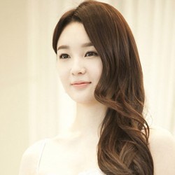 Manipulasi Foto Member Davichi, 3 Orang Dipenjara
