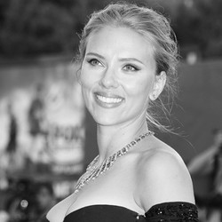 Scarlett Johansson Tak Merasa Seksi