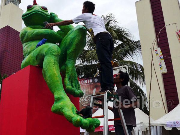 Beragam Karya Seni Dipamerkan di Festival Cikini