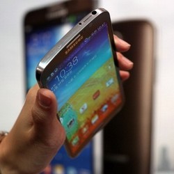 Pengadilan Korsel: Apple Tak Langgar Paten Samsung