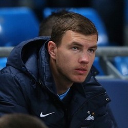 Pjanic Inginkan Dzeko di Roma