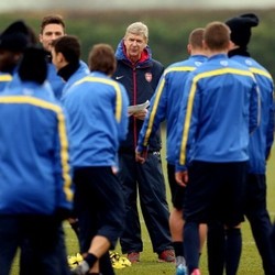 Wenger Tak Iri dengan Skuat City