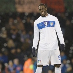 Balotelli Ingin Buktikan Diri sebagai Striker Nomor 1 