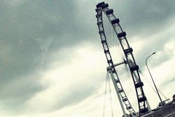 Perjalanan Sehari ke Singapura, Bisa!