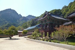 Seoraksan, Taman Nasional Nan Cantik dari Korea