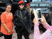 Anggota Kopassus Cantik Curi Perhatian