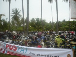 Anyer Diserbu 12.500 Bikers Honda