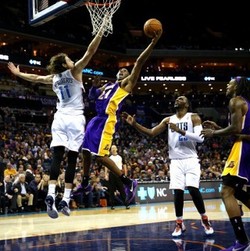 Kobe Bantu Lakers Akhiri Rentetan Kekalahan