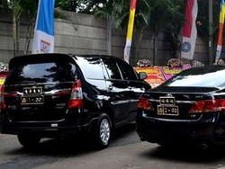 Aya Aya Wae! Kapolri Pakai Innova, Anggota DPR ini Malah Mengkritik