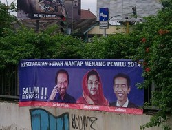 PDIP Tak Permasalahkan Spanduk Salam Restorasi Jokowi-Paloh