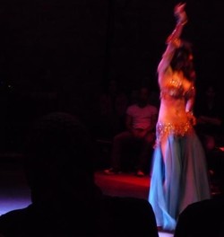 Seksinya Tari Perut di Istanbul