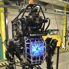 4 Robot Menyeramkan Google