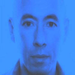 Facebook Rekrut Fotografer untuk Jadi Jembatan