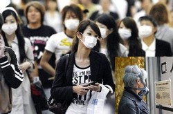 Awas, Bahaya Mengintip di Balik Wewangian