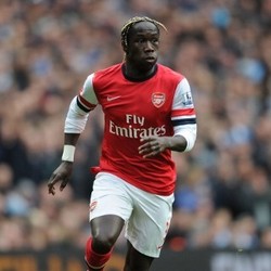 Sagna Isyaratkan Bertahan di Arsenal