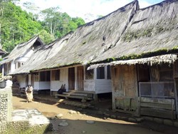 Sunda Masa Silam di Kampung Naga