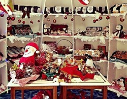 Sambut Natal, Hotel Century Park Hadirkan Rumah Igloo