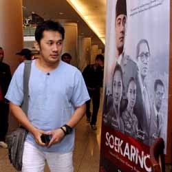 Hindari Kisruh, Hanung Sempat Terpikir Casting Aktor Belanda untuk Peran Soekarno