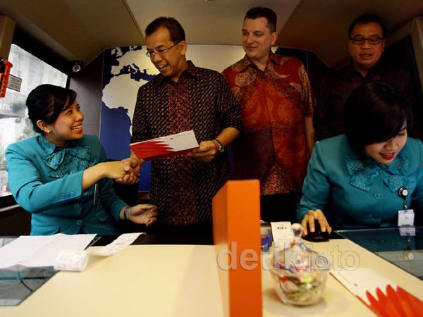 Mobile Ticketing Counter Garuda Indonesia