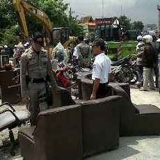 Rumah Dinas PT KA di Kalimas Berhasil Dieksekusi