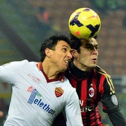 Milan vs Roma Imbang 2-2