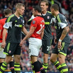 Berbekal Kemenangan dari Chelsea, The Potters Yakin Bisa Kalahkan MU