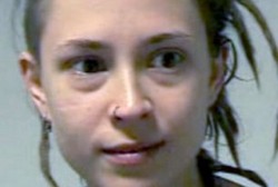 Ibu Ini Sebut Tendangan Janin di Perutnya Sebabkan Kecelakaan Saat Menyetir