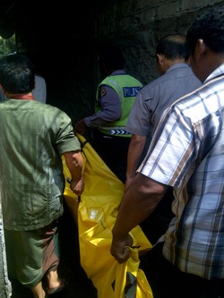 Nenek Jaah Tewas Dicangkul Keponakan yang Diduga Kurang Waras